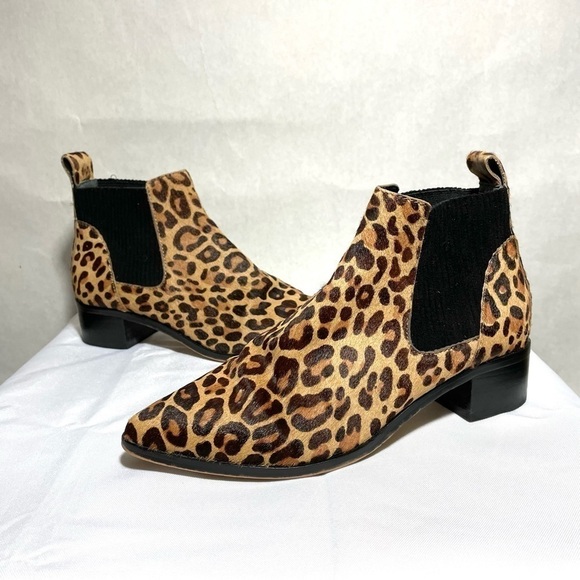 Dolce Vita Leopard print calf hair Chelsea boots 6.5 - Picture 3 of 7